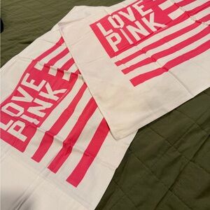 RARE VS PINK PILLOW CASES